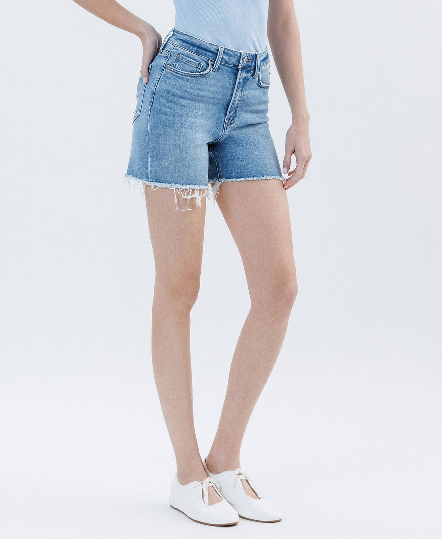 HIGH RISE BOYFRIEND SHORTS LV1641