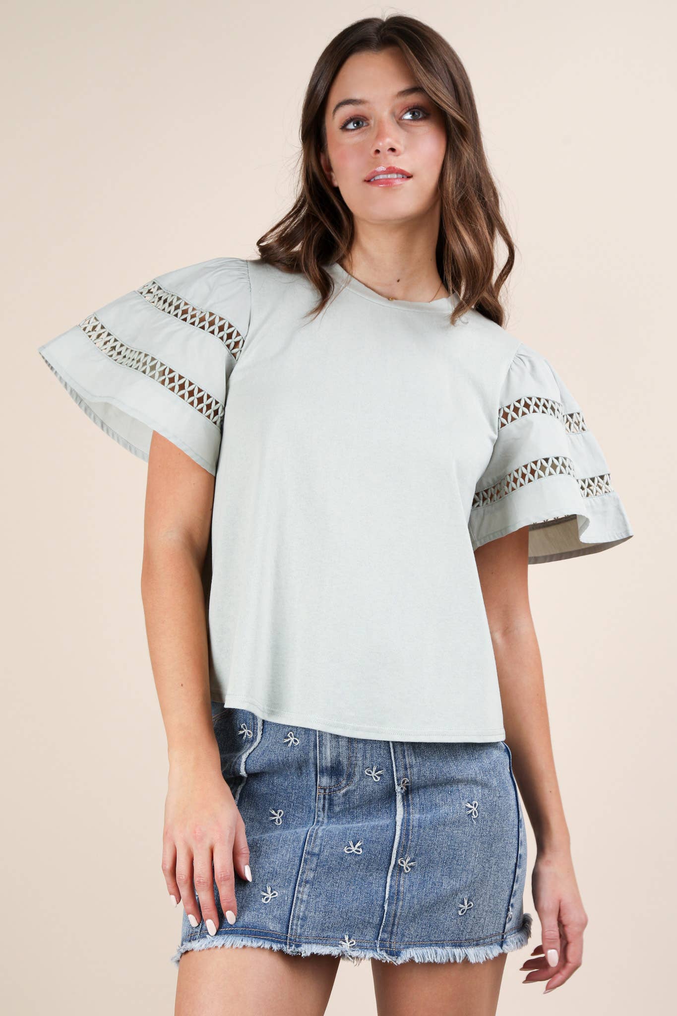 NT11953-Lace Trim Sleeve Solid Knit Top