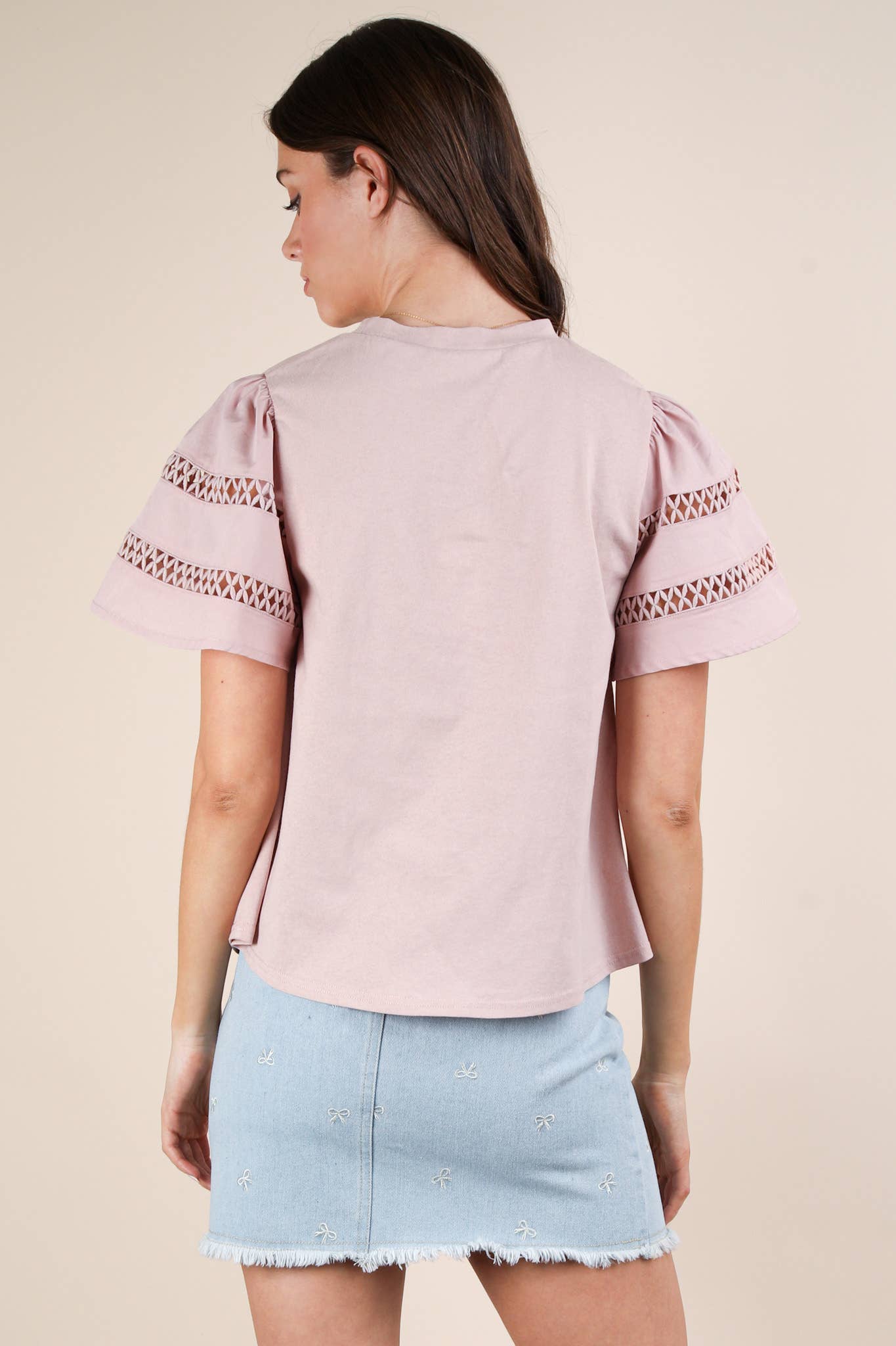 NT11953-Lace Trim Sleeve Solid Knit Top
