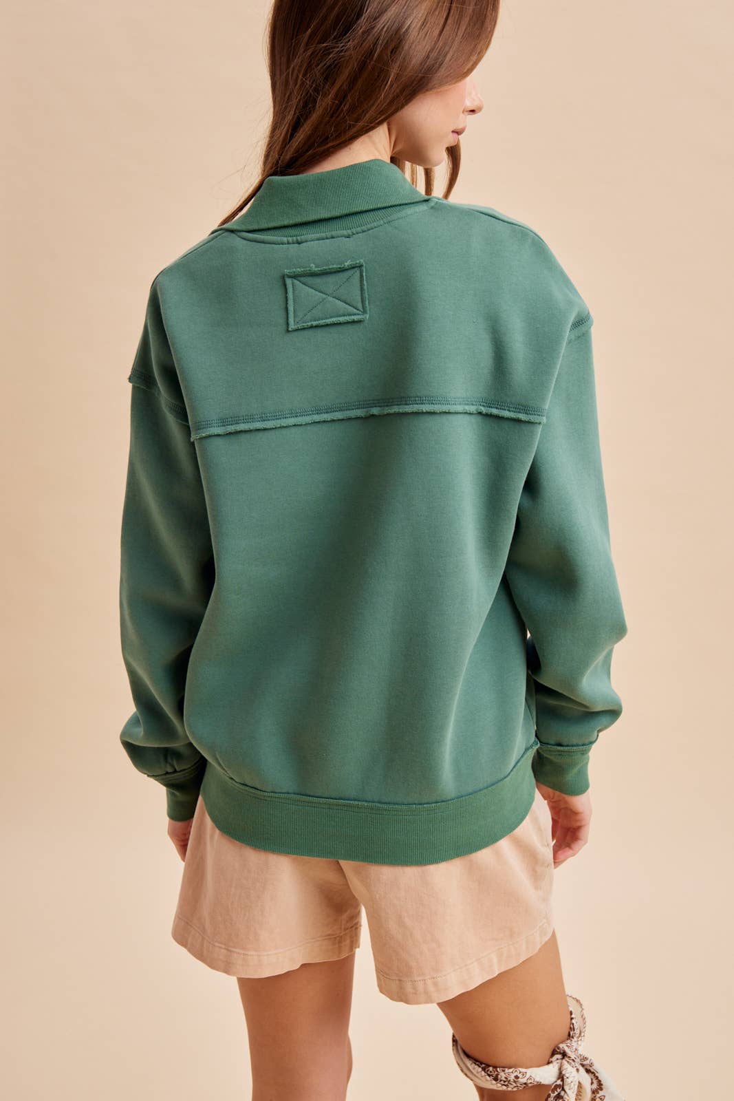 QUARTER ZIP PULLOVER