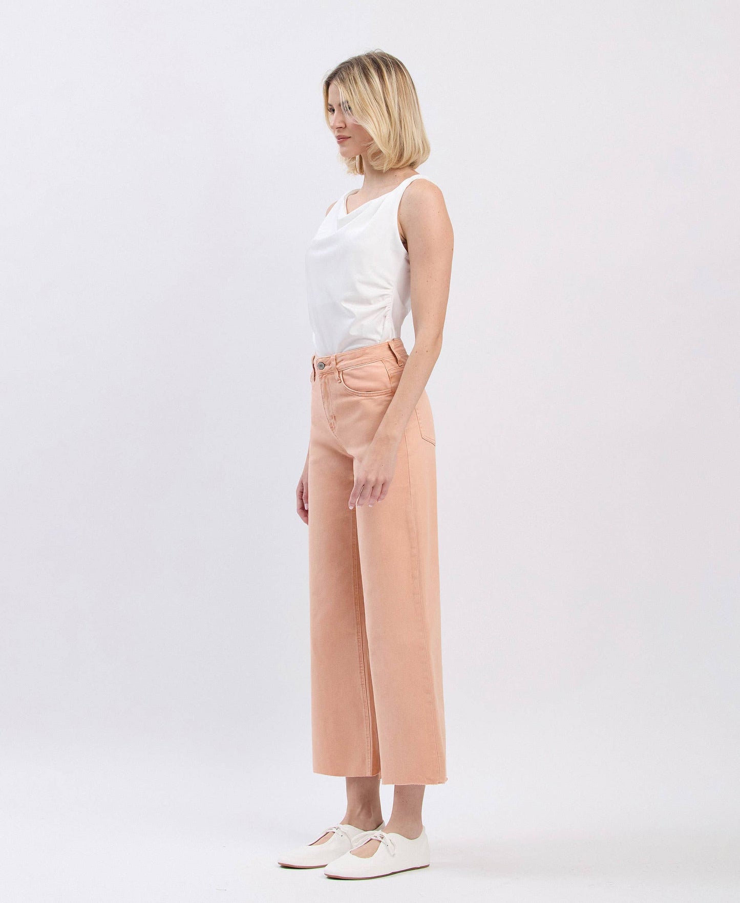 HIGH RISE  WIDE LEG JEANS T5872SS