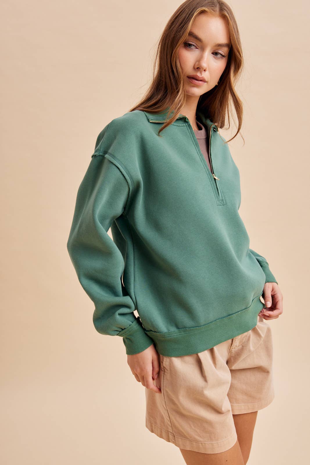 QUARTER ZIP PULLOVER