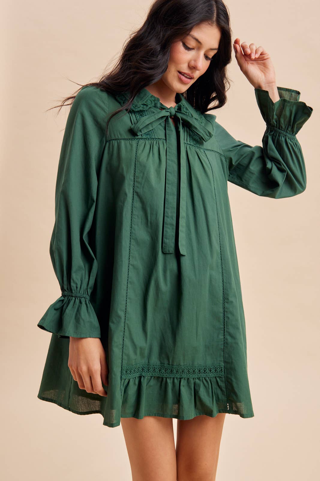 LACE TRIM PETER PAN COLLAR MINI DRESS