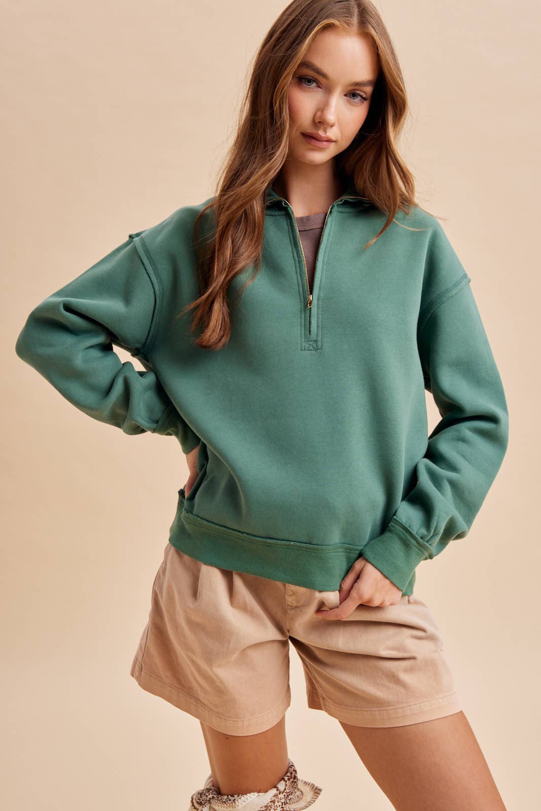 QUARTER ZIP PULLOVER
